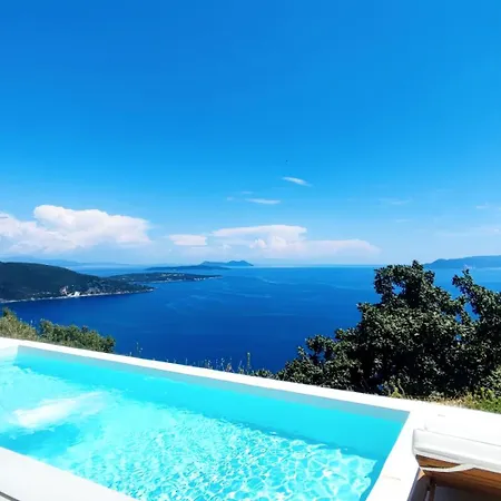 Villa Urania Luxury Rhea