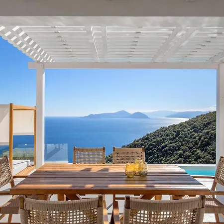 Urania Luxury Rhea *