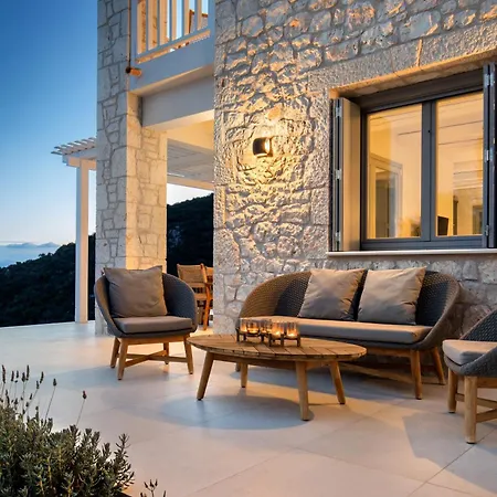 Villa Urania Luxury Rhea