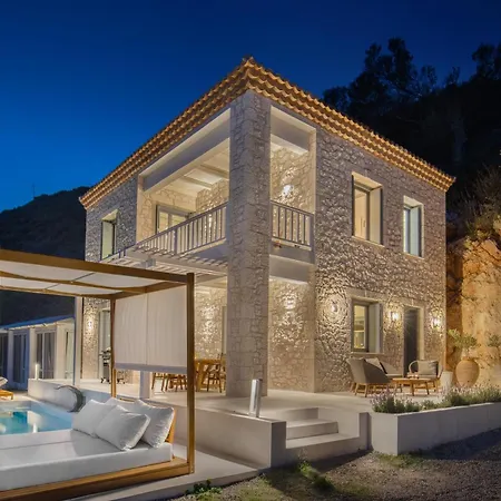 Villa Urania Luxury Rhea Pondi