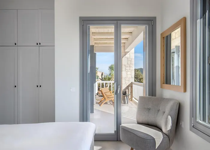 Villa Urania Luxury Rhea *